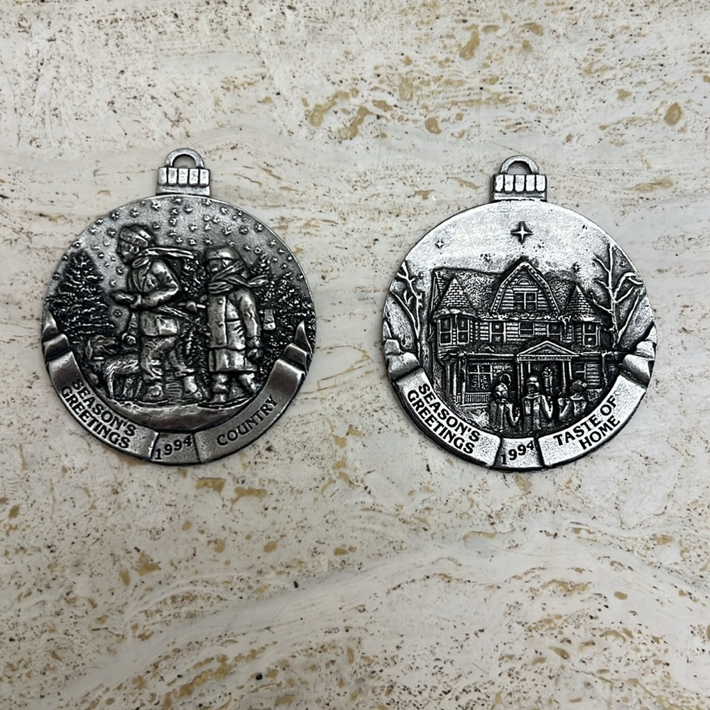 10 Vintage pewter ornaments | Country magazine Season’s Greetings - Picture 4 of 14